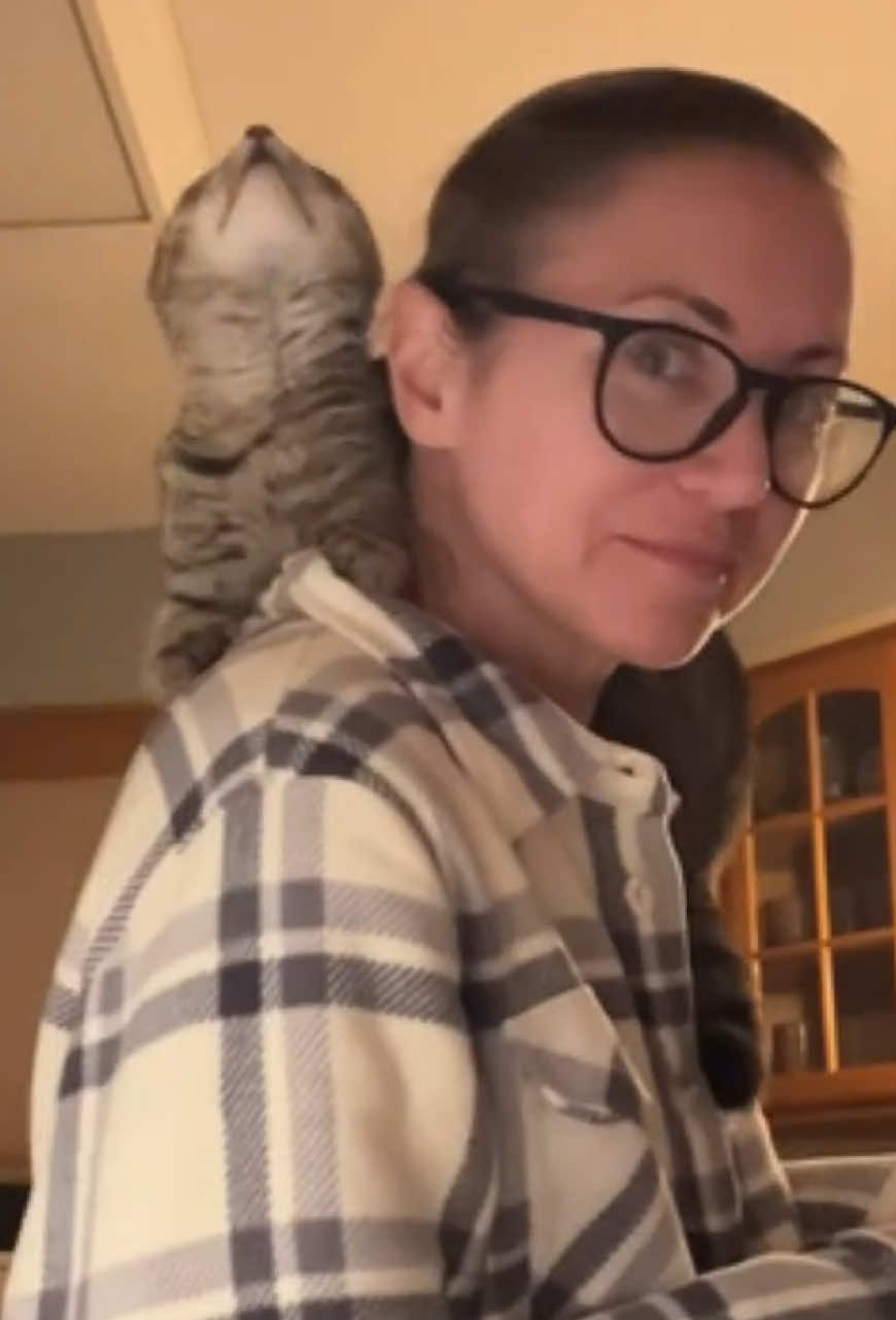 @YT: Wood Soup Girl ASMR