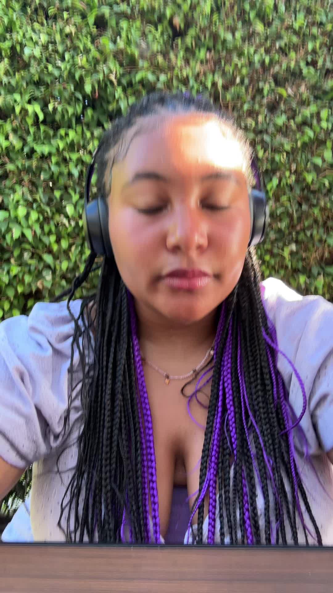 @queeeen