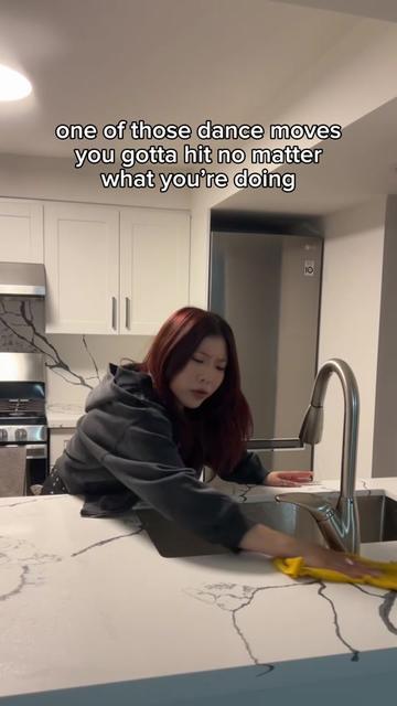 @thevivivibes