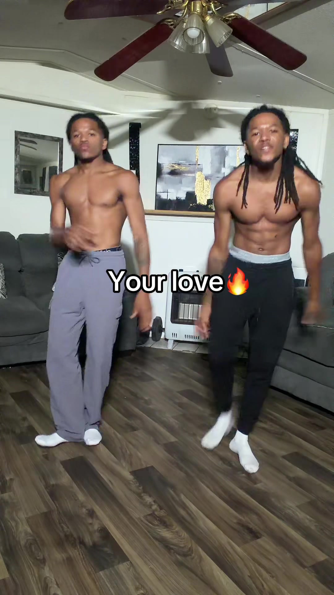 @Ghettotwins_