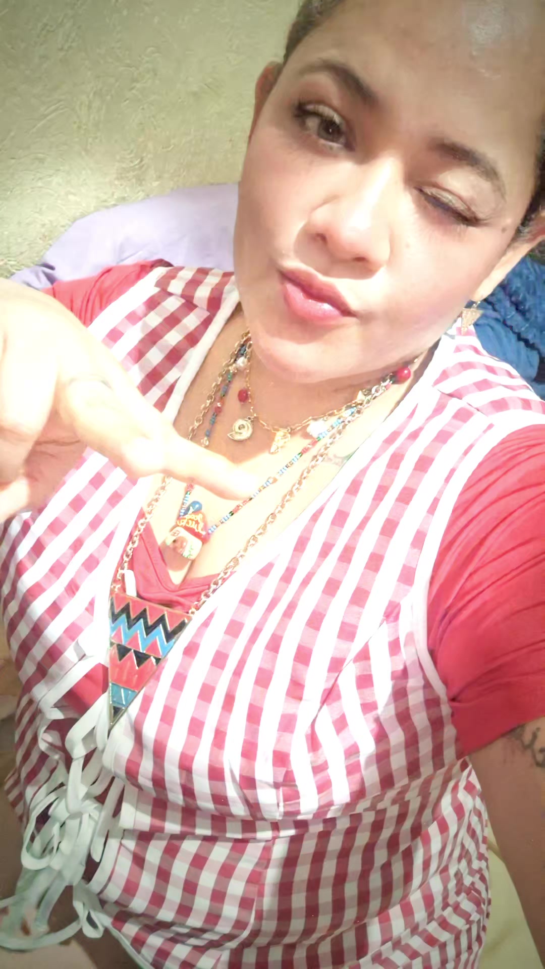 @🦁Aurora perez🌺