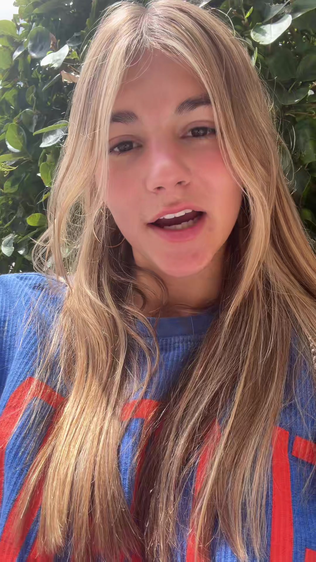 @😻