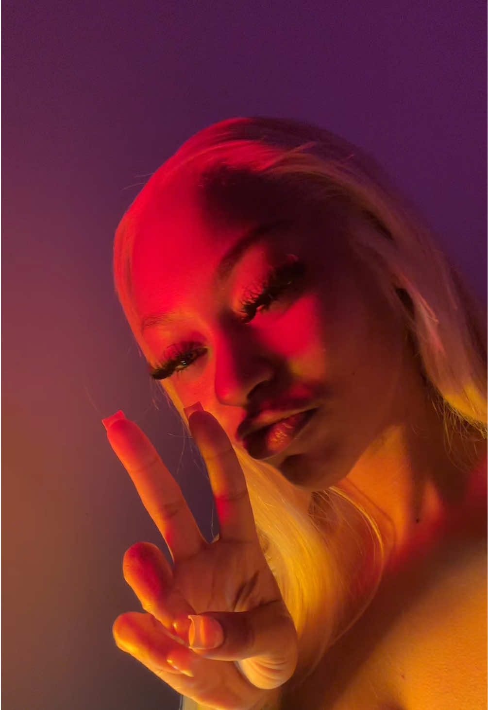 @ANGEL🫧🩷