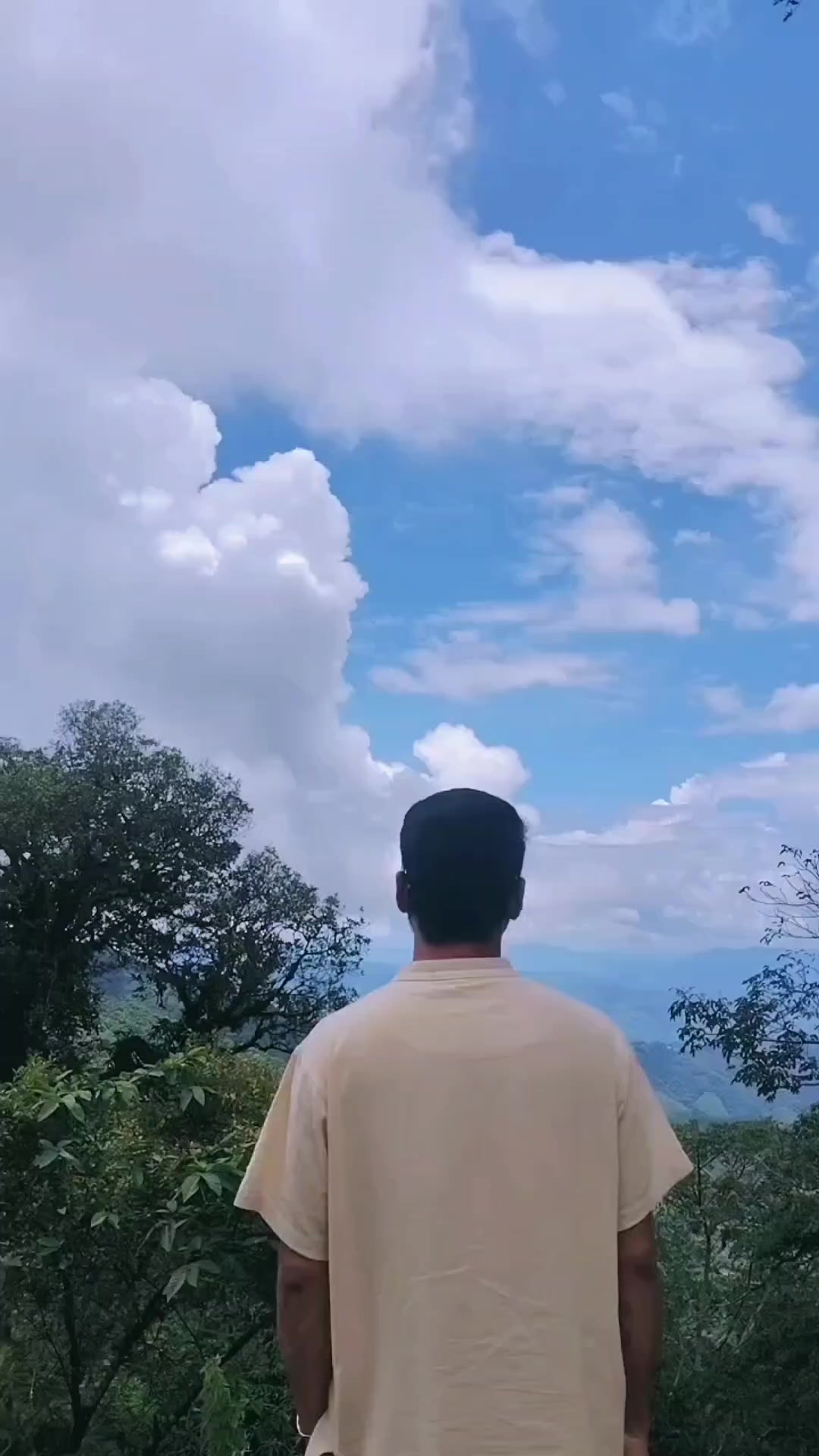 @MinNgweHan(ရှမ်းအရှေ့)🇱🇹🇱🇹