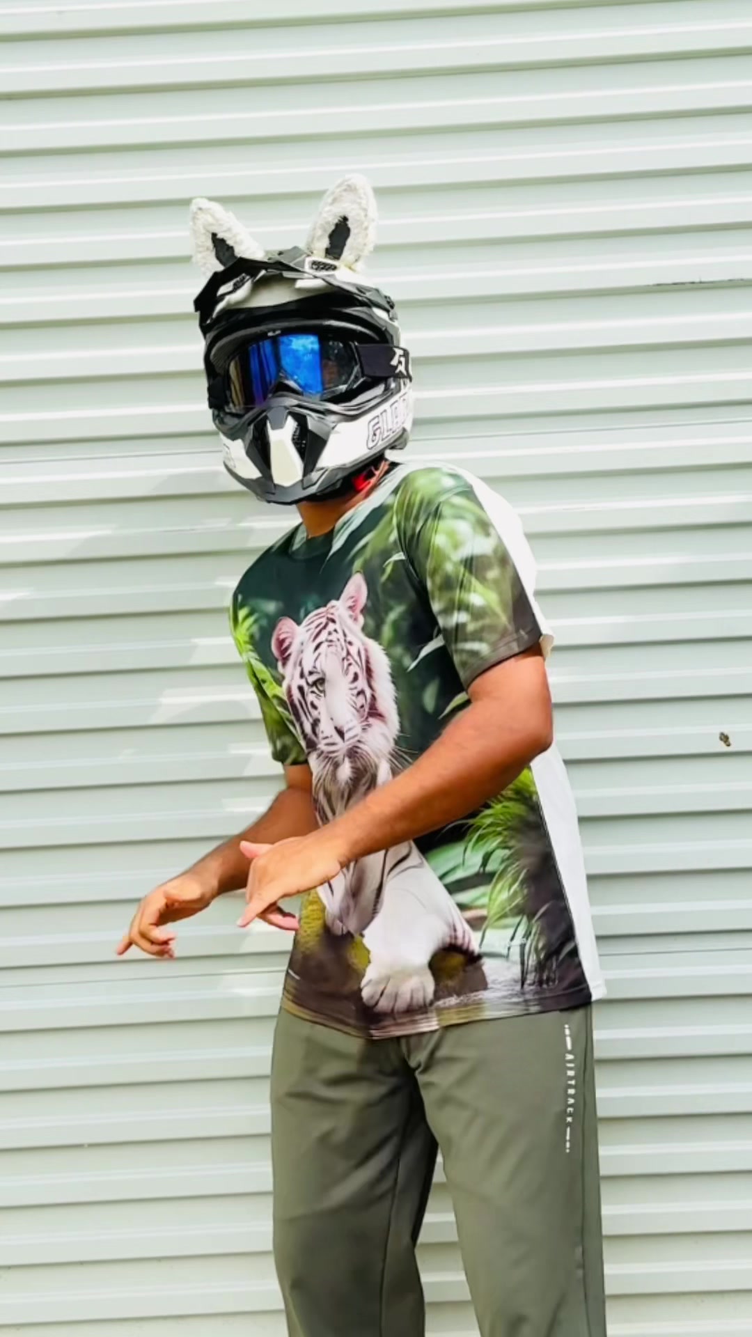 @𝗛𝗲𝗹𝗺𝗲𝘁 𝗕𝗼𝘆 😊🎖️🫡