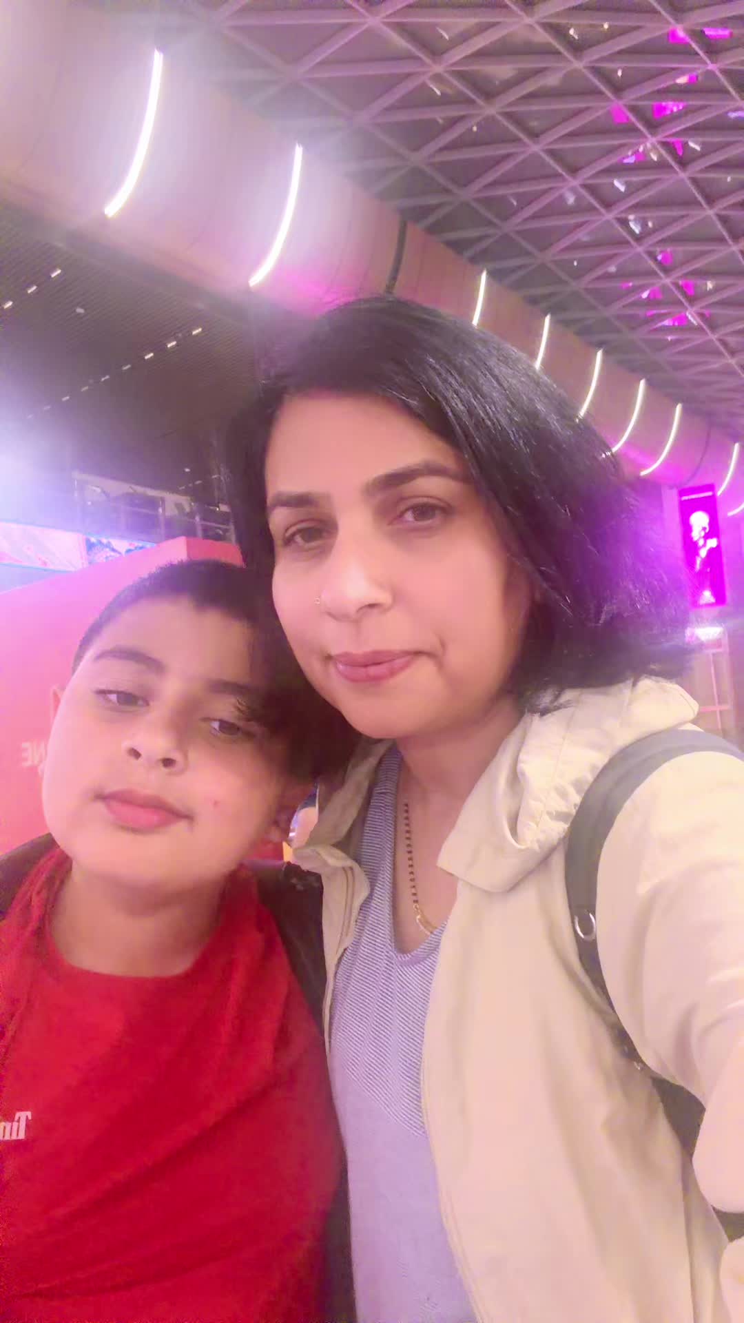 @Meena❤️Dhrub