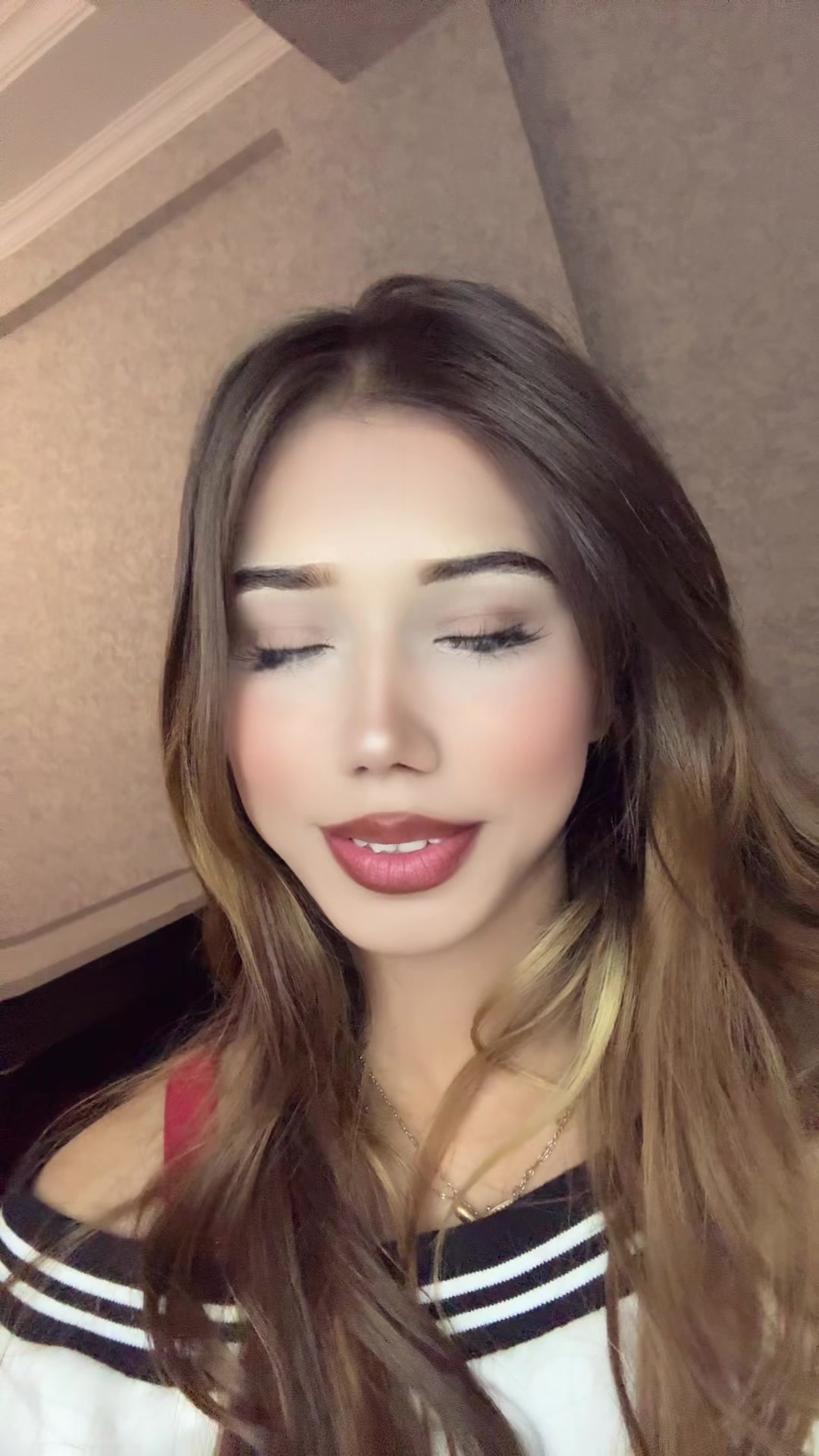 @Alıyeva Aişə