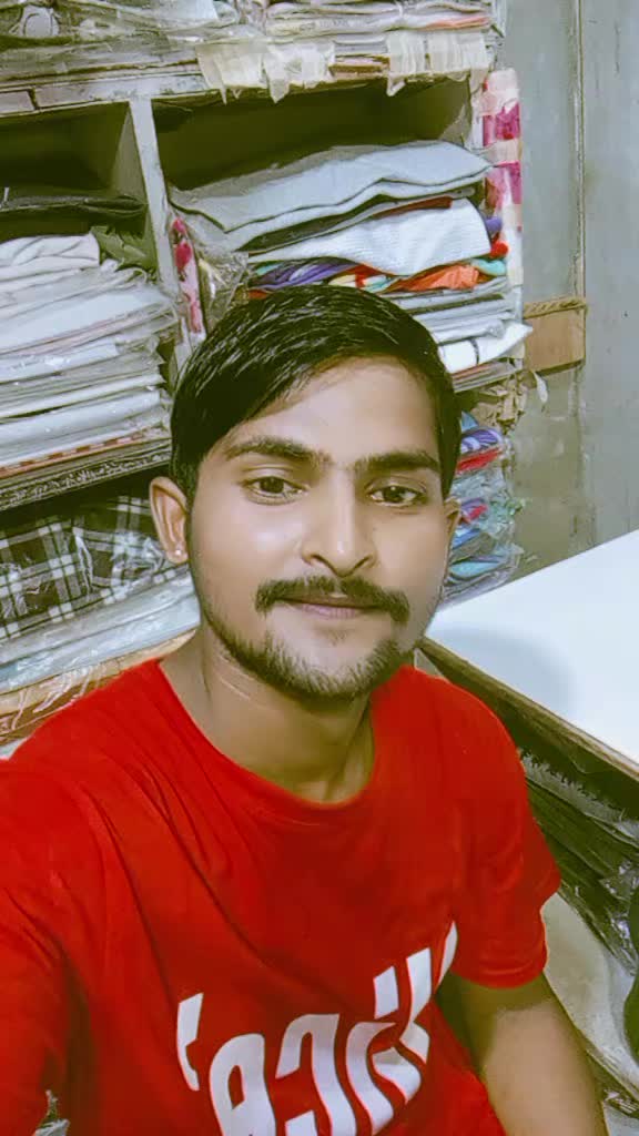 @Rahul Sah haluwai 💝💝🤞❣️🤪