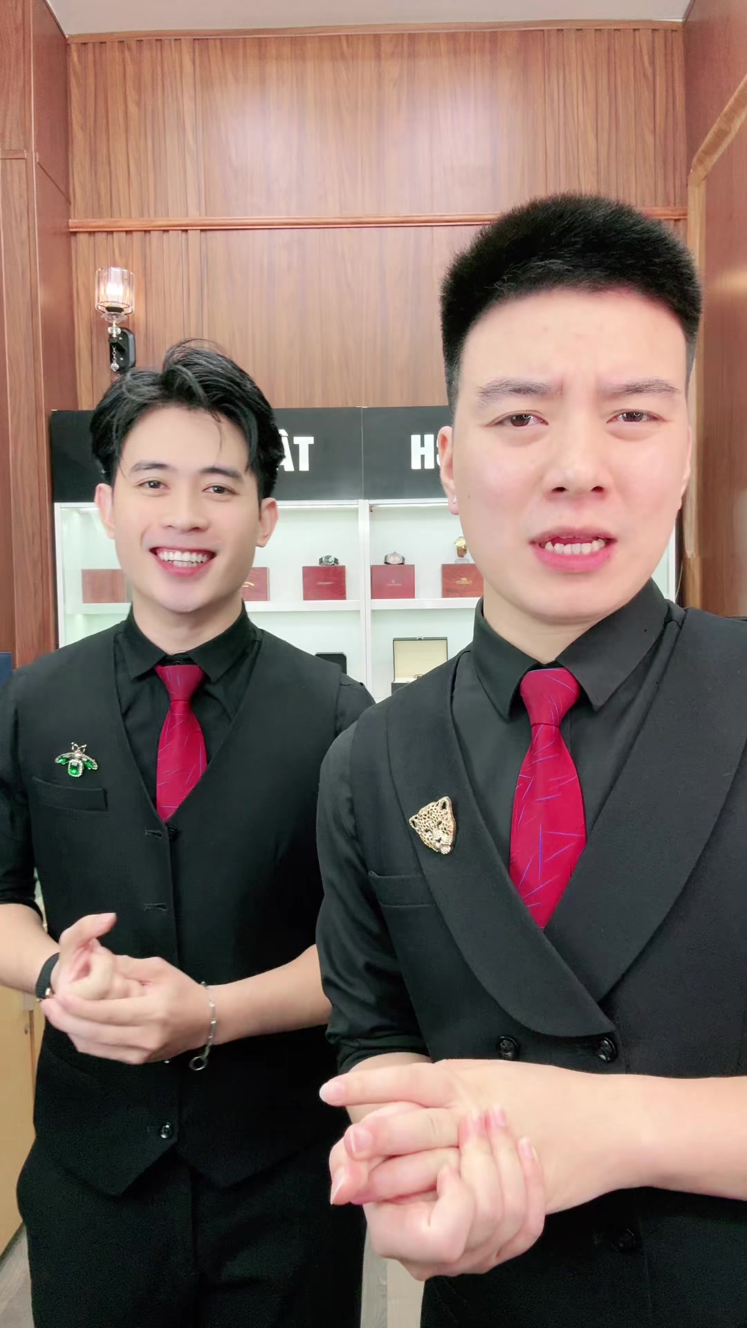 @Do&atilde;n Gia T&acirc;n
