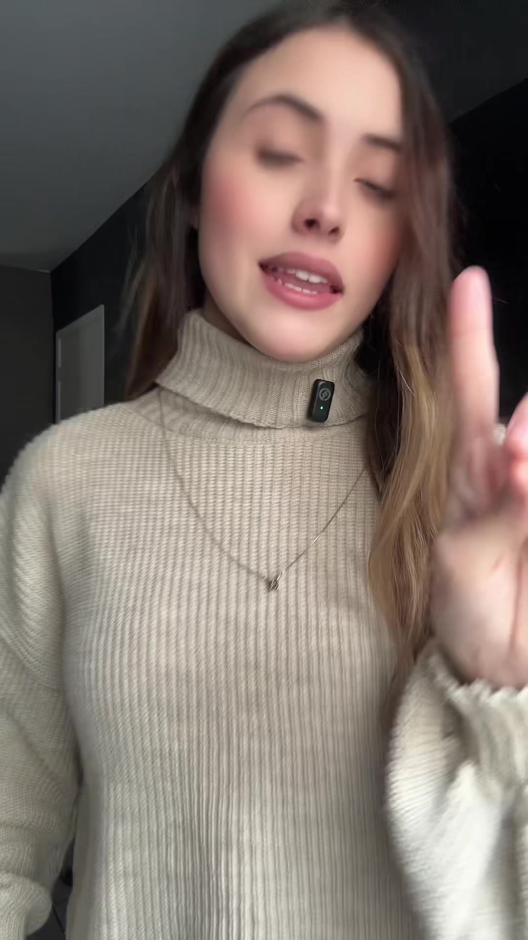@arianavalvess_