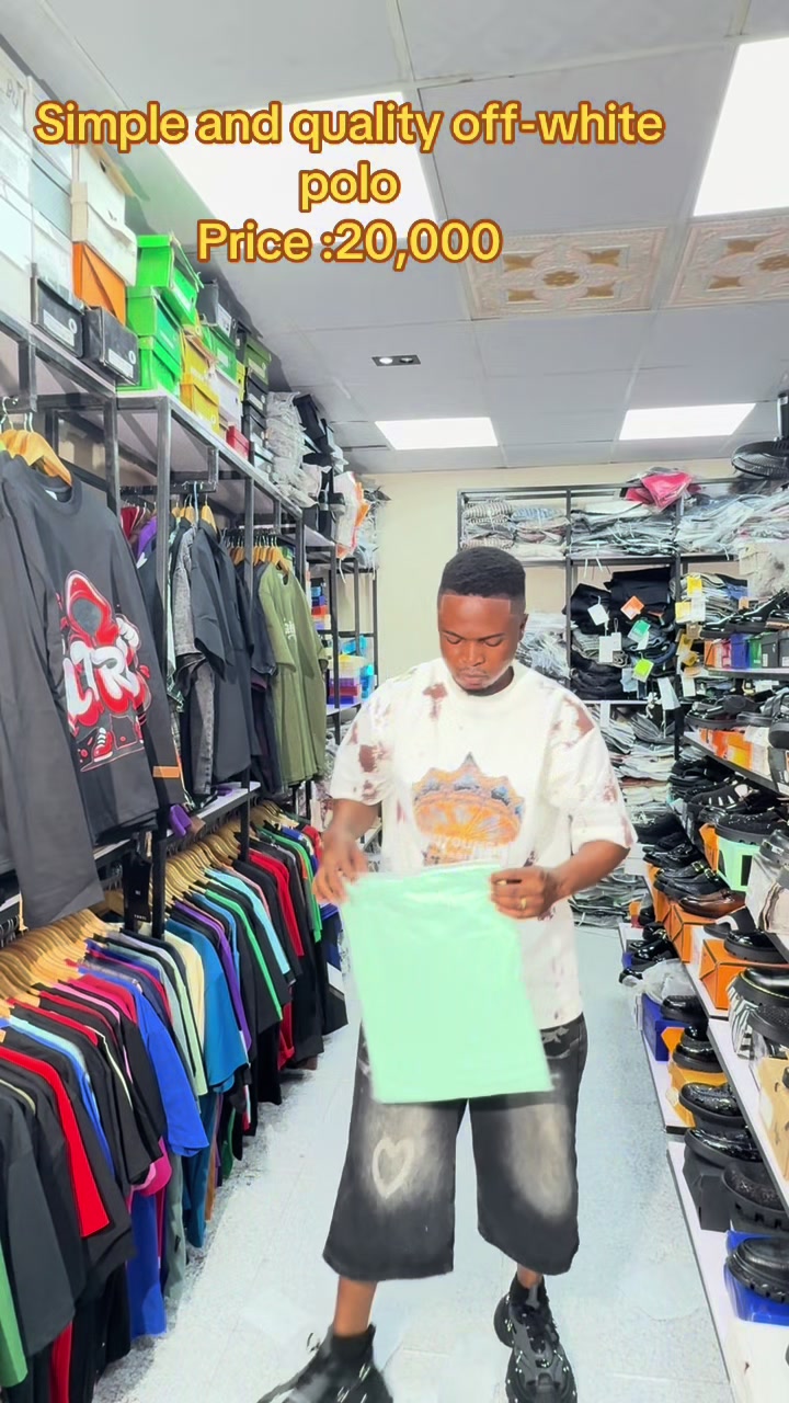 @BIGGEST TSHIRTWAREHOUSE IN IBD