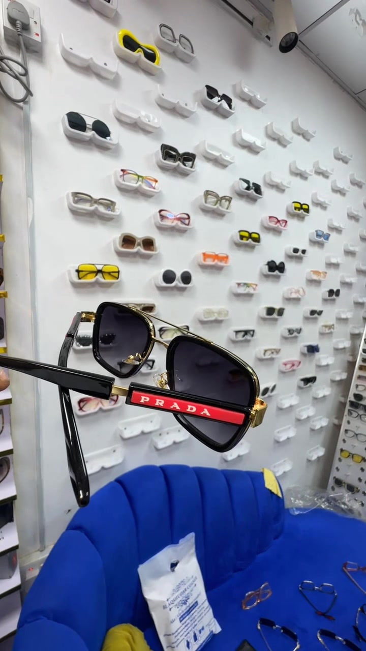 @AKURE SUNGLASS VENDOR 1