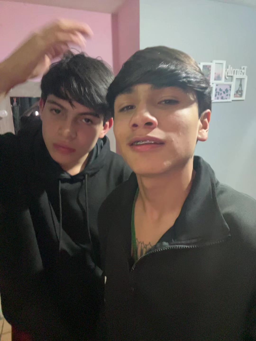 @Alejandro🧟♂️