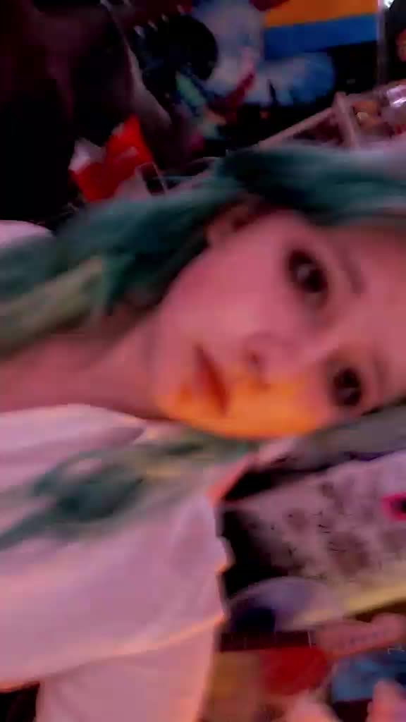 @Lilyyy