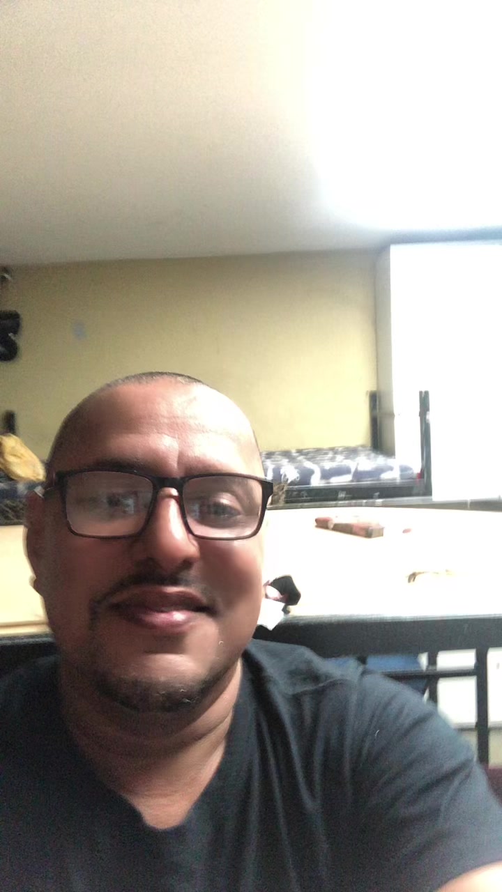 @samaroni