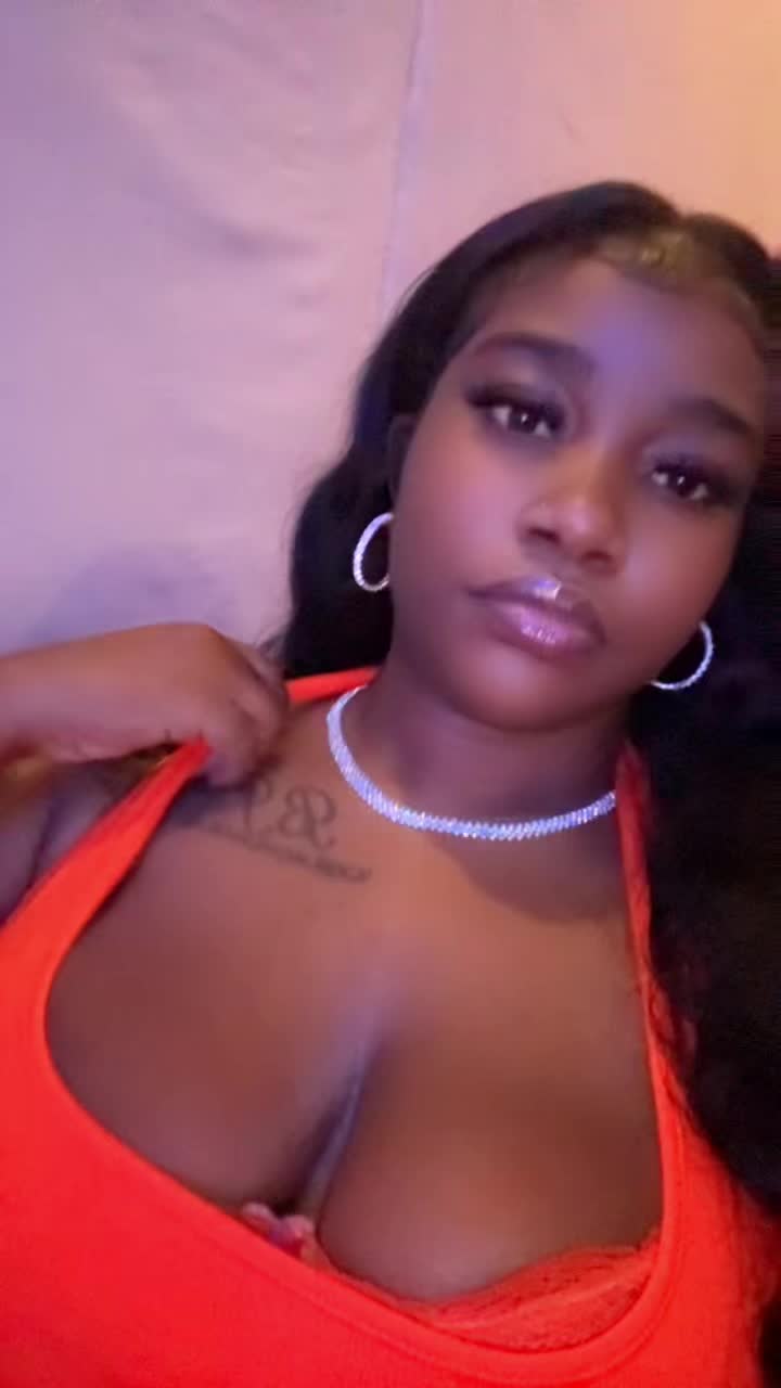 @itsprettyymf