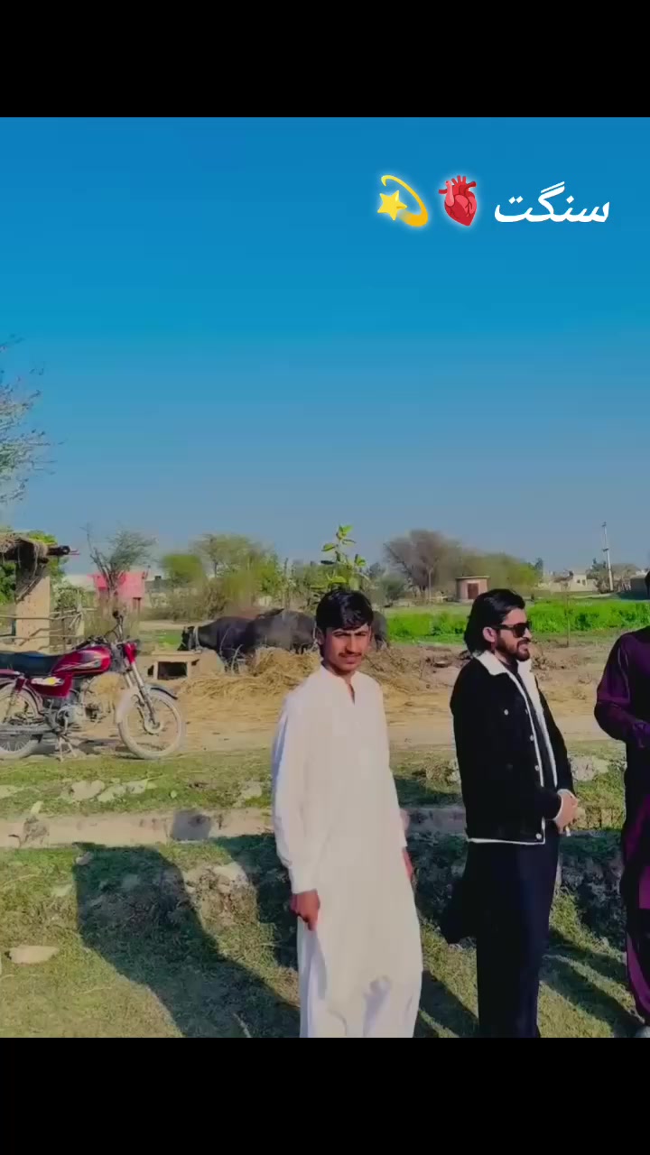 @MALIK AWAIS