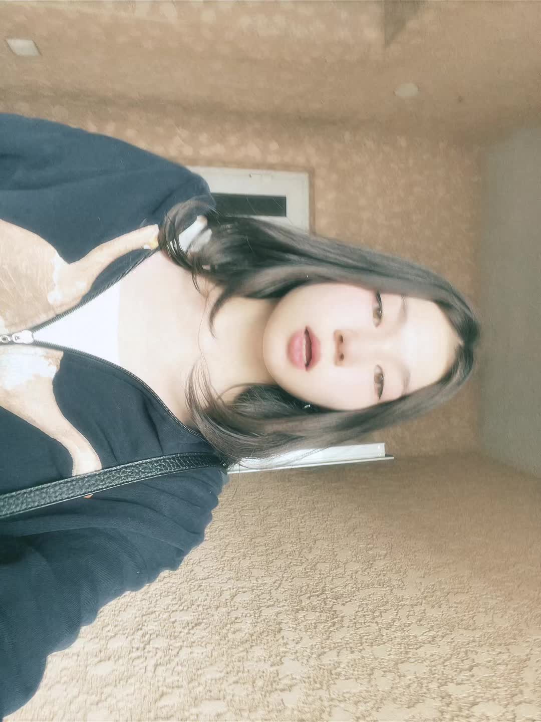 @Aru