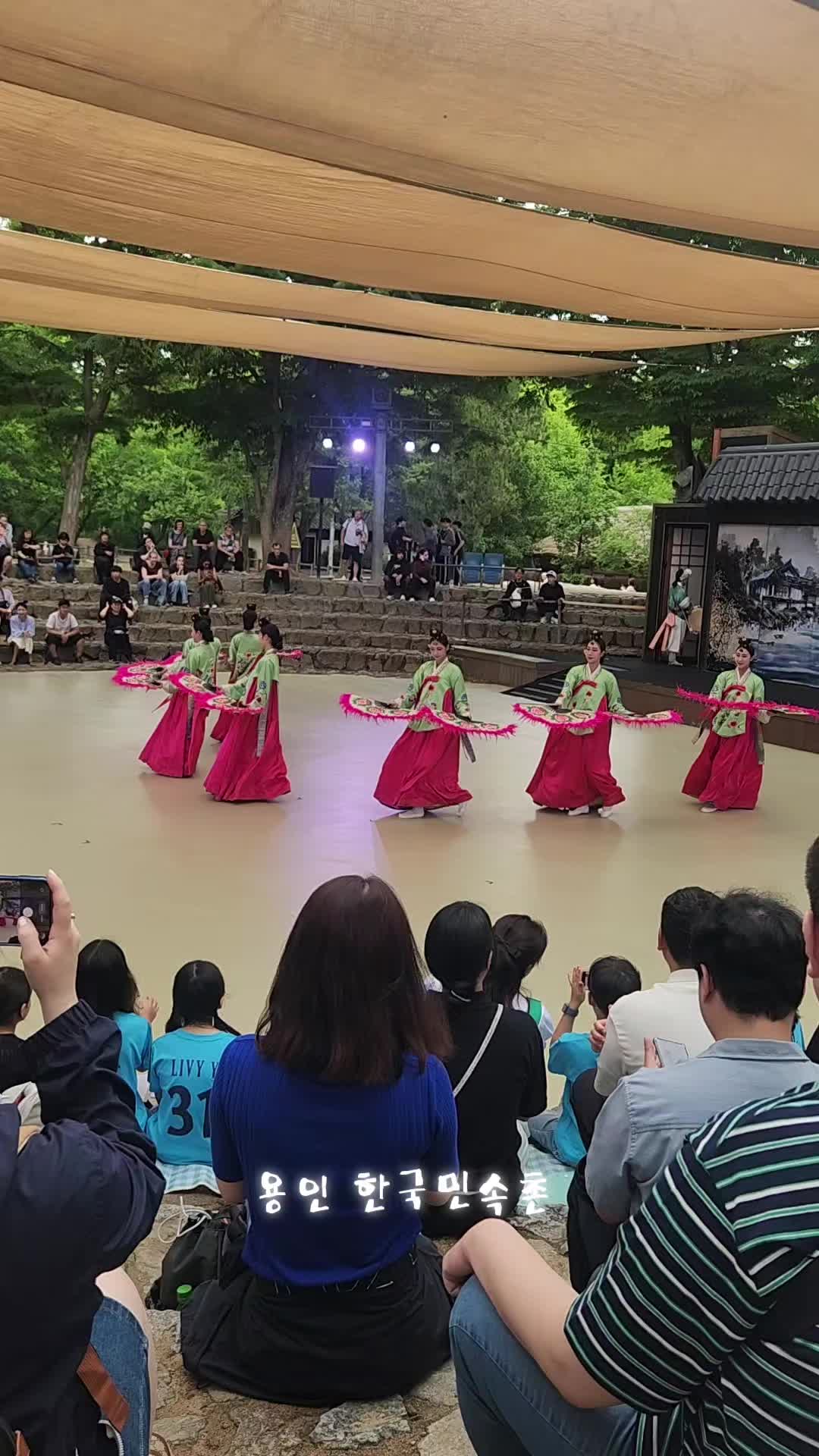 @강연지