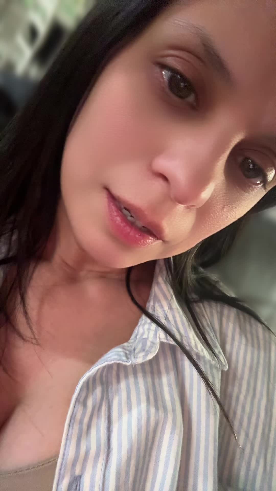@Ari 🖤