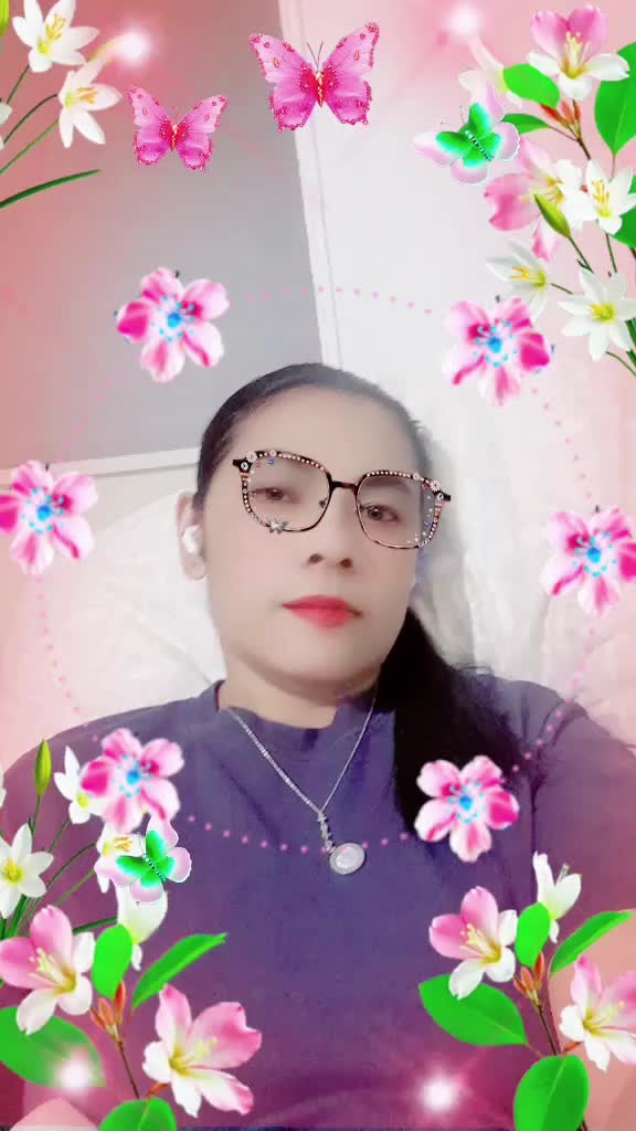 @Jengjeng (ilongga girl)