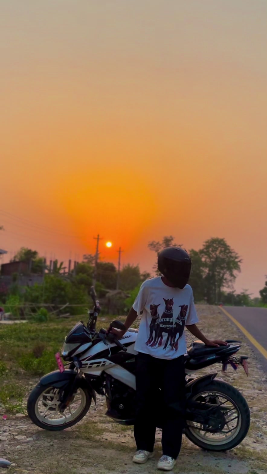@AarYan