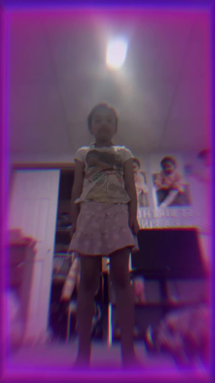 @Nana Maros