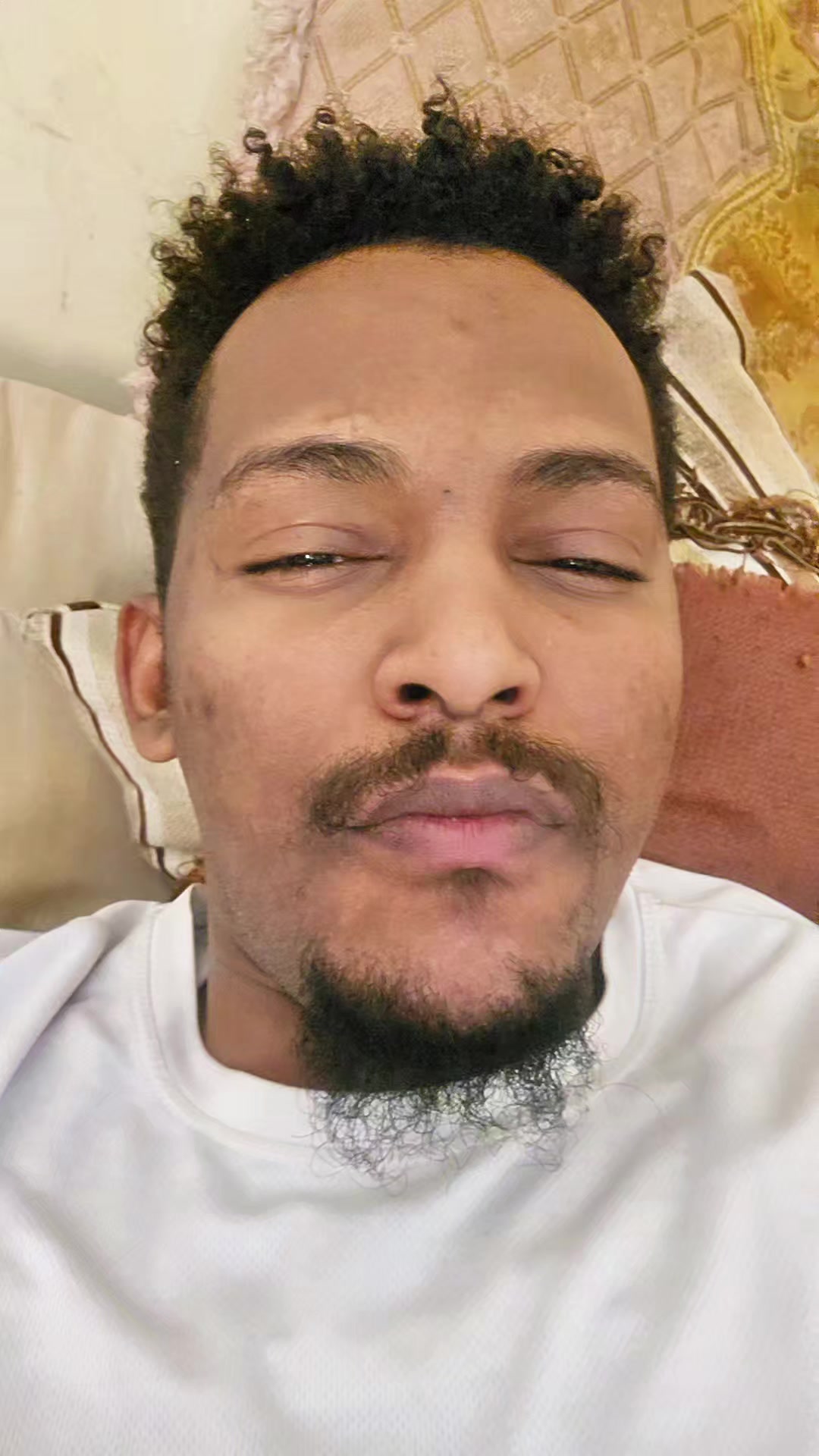 @محمد سعد الجرافي 🪽🖤