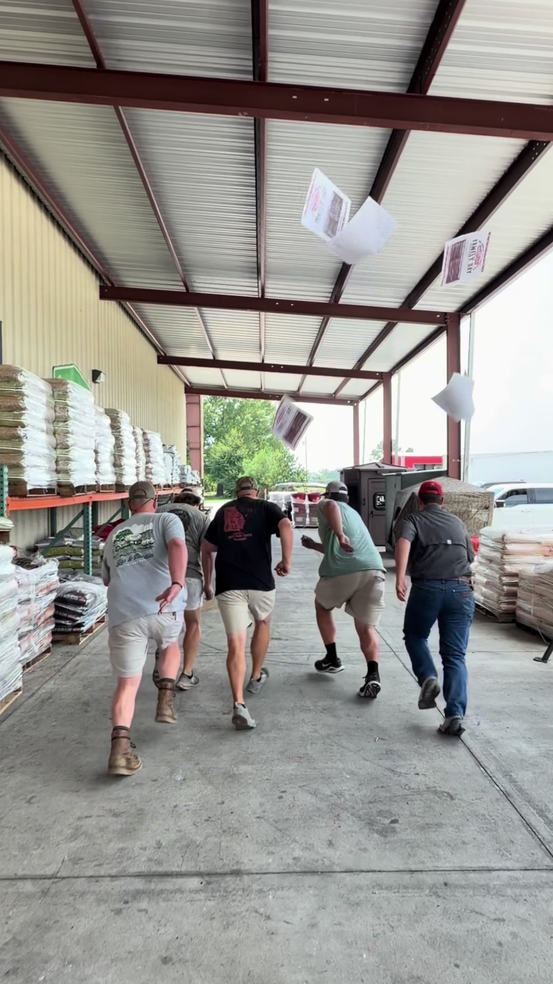 @Smith Farm Supply