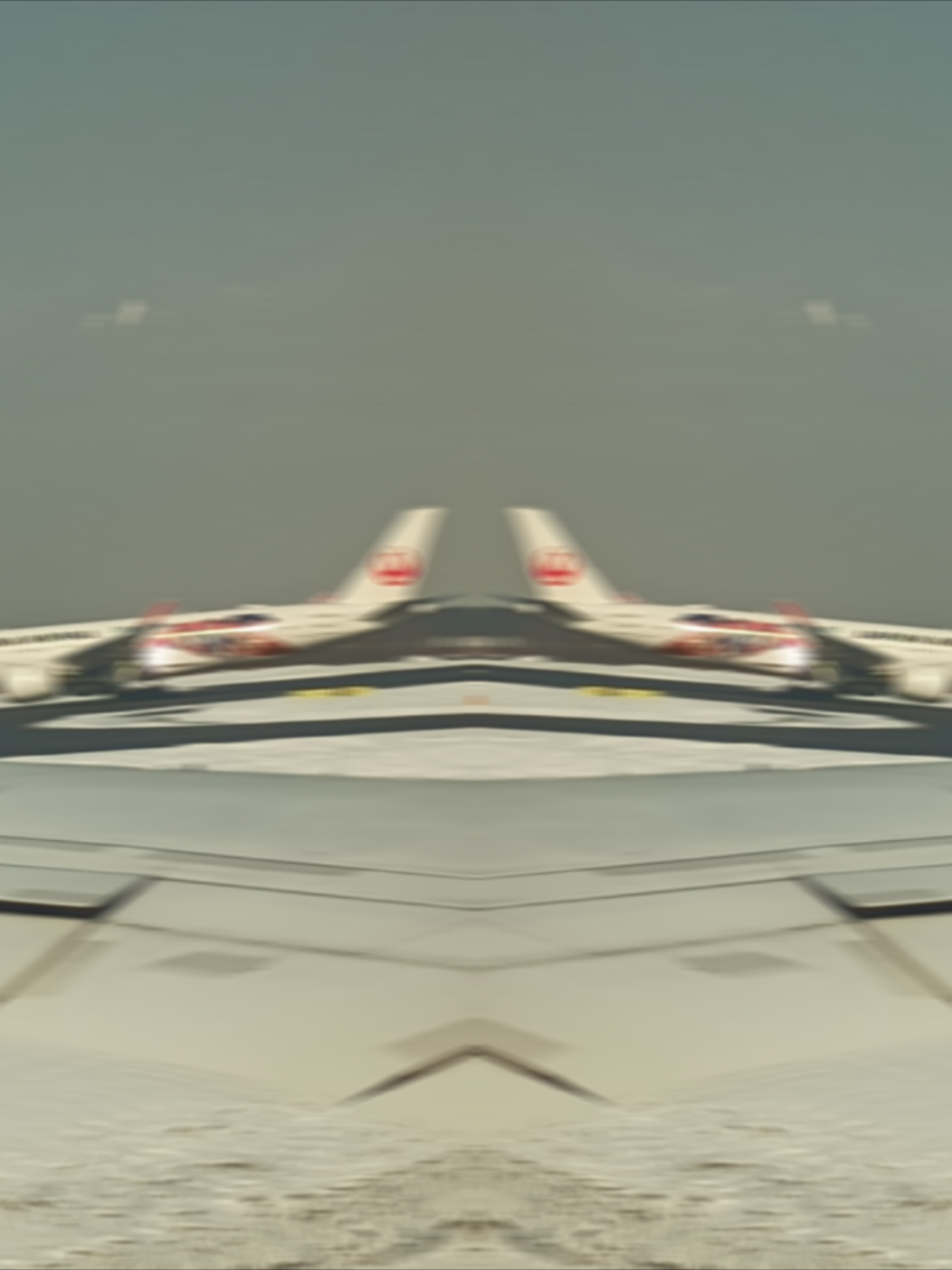 @tokitiro airplane
