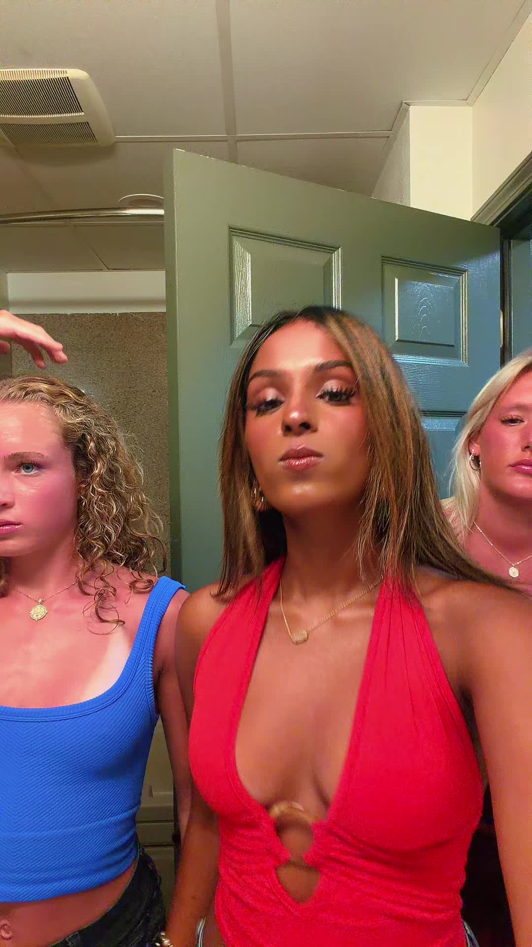 @suhanya