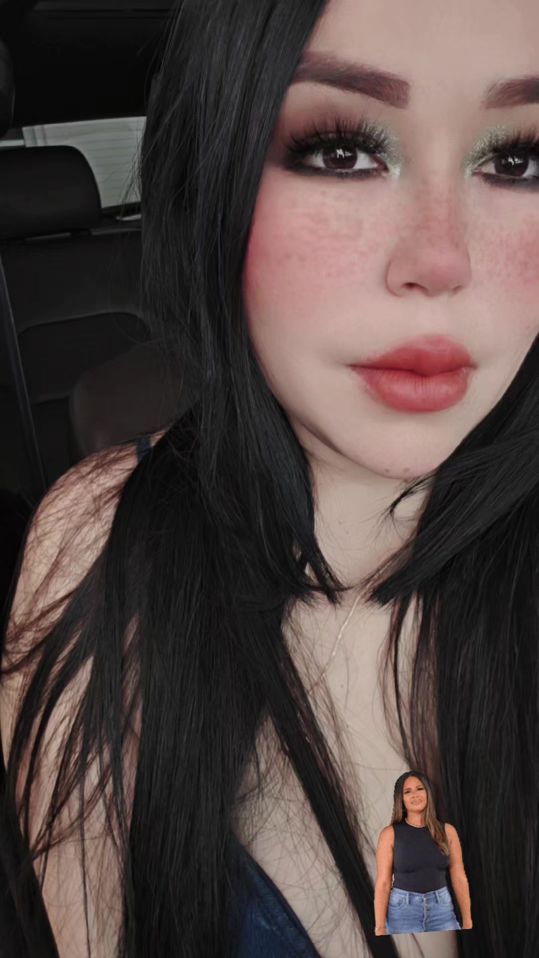 @VioletaUgalde