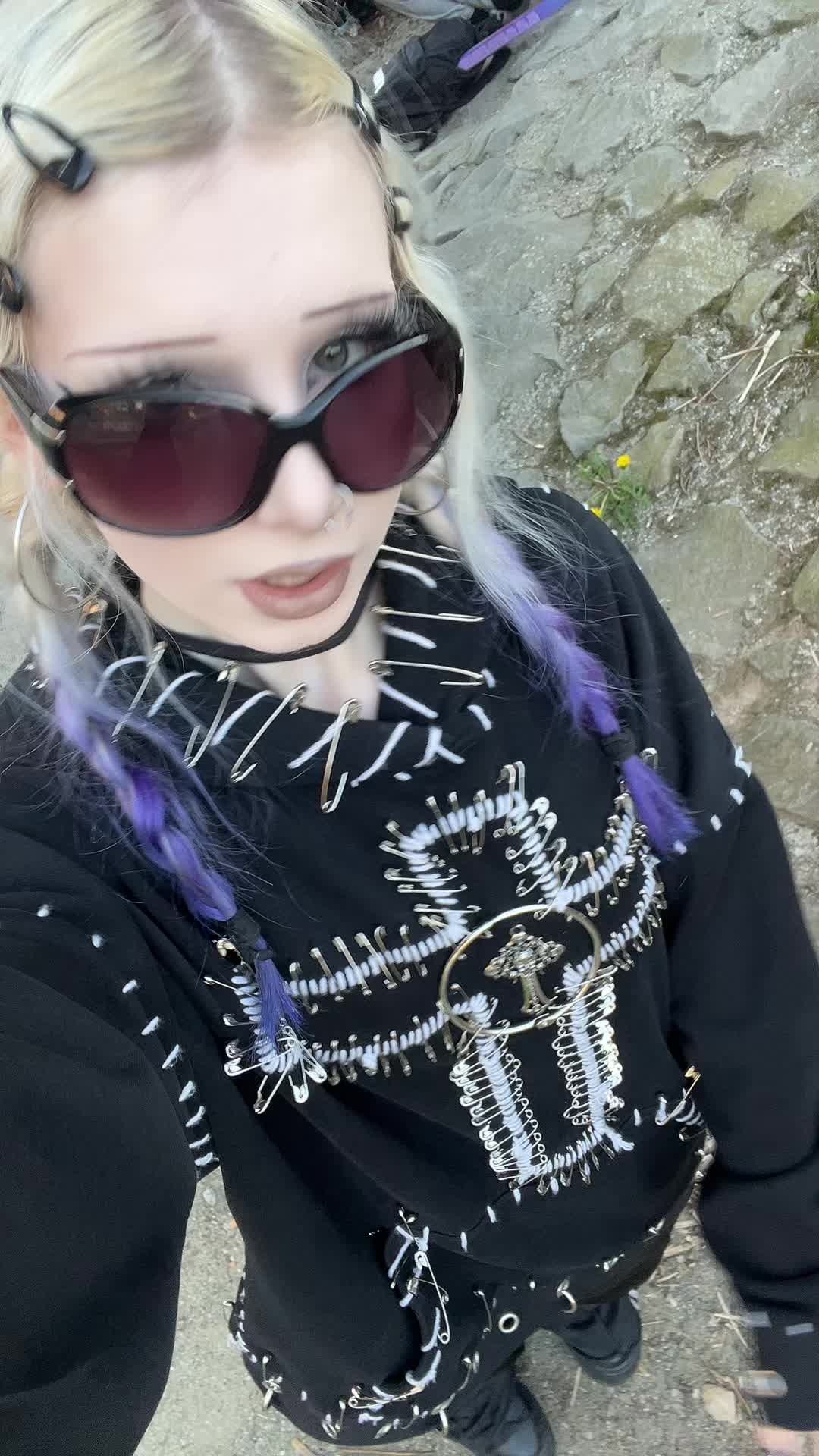 @darkdahlia🦇