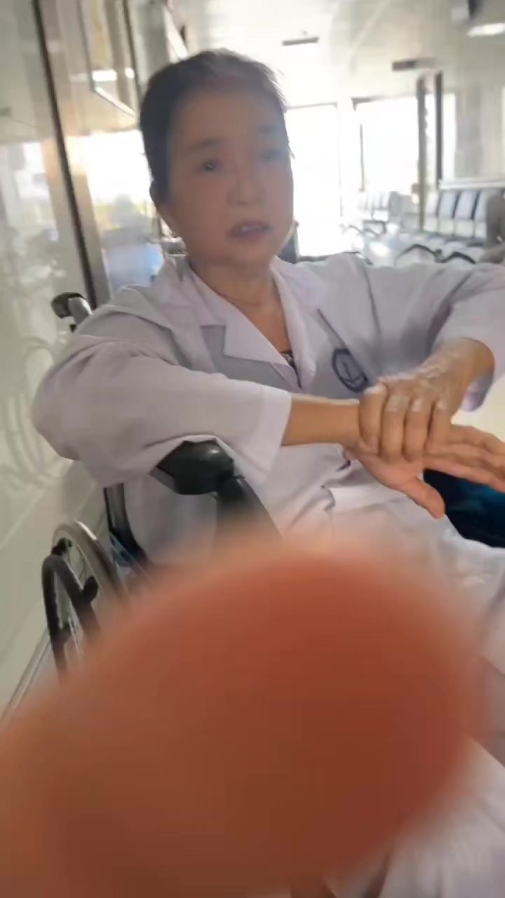 @Quốc Khánh