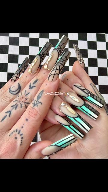 @Shellz Nikkii⏾