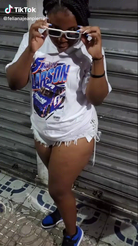 @la Negra😍🥰💞🥰😘