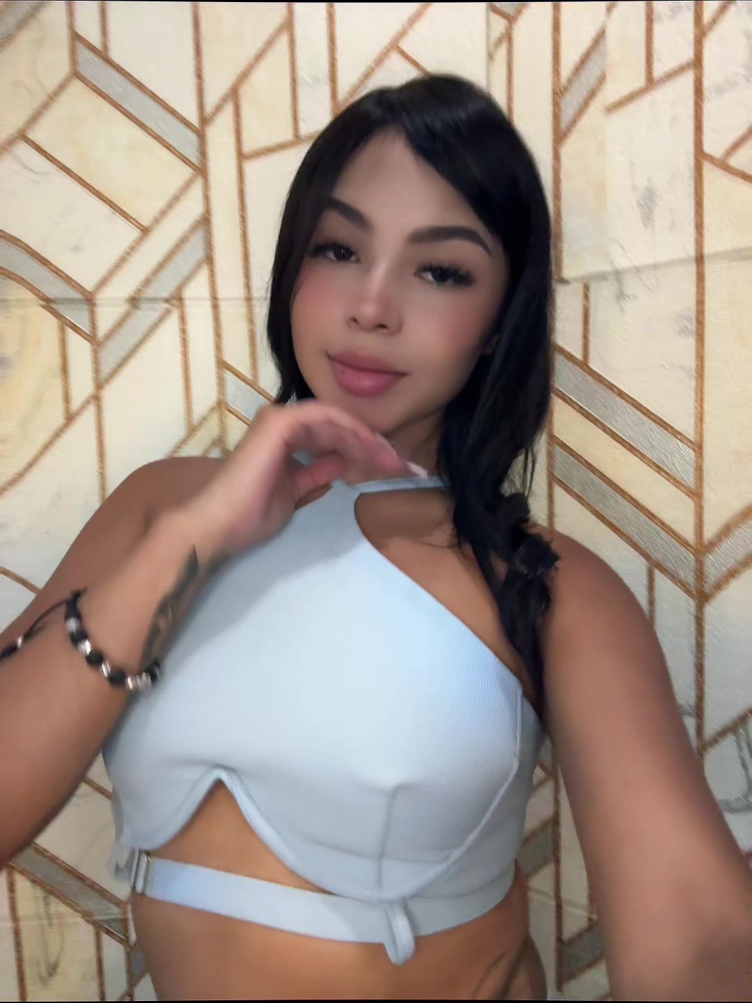 @litzy18.