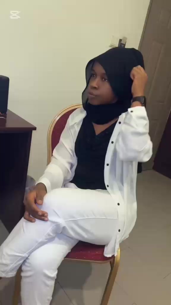 @Queen fatiya fmf