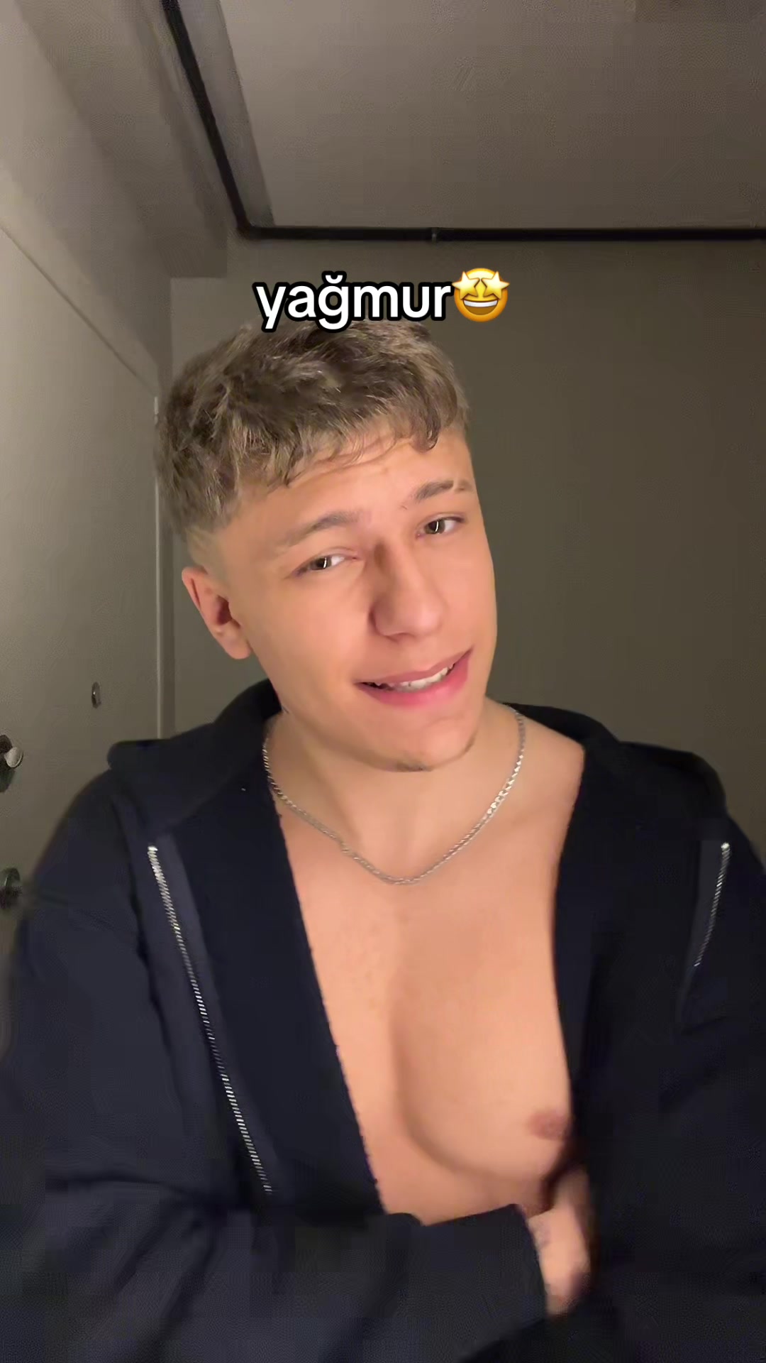 @sarıkola