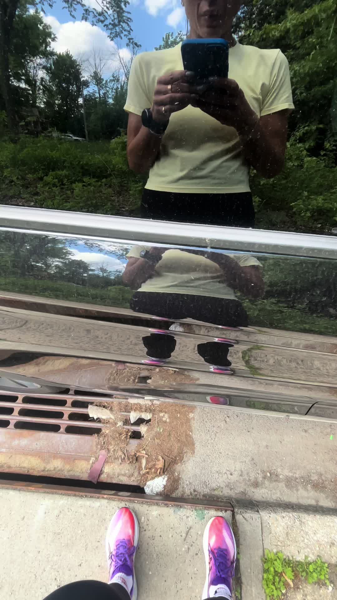 @nikkiruane