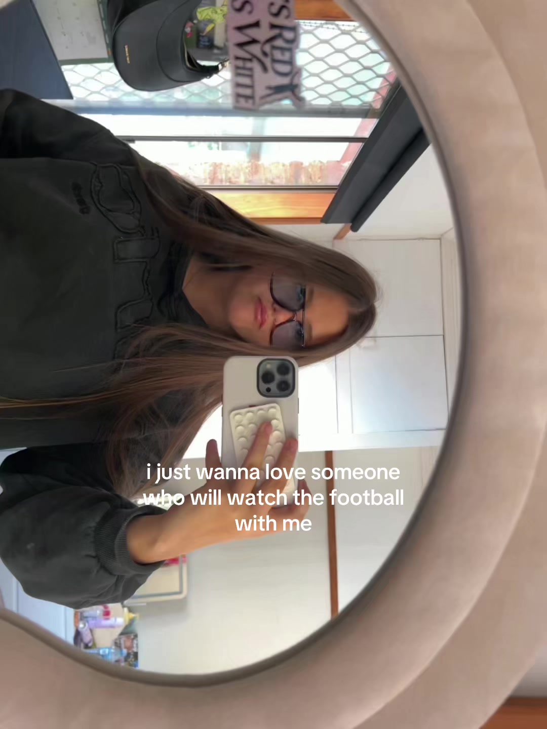 @chloe
