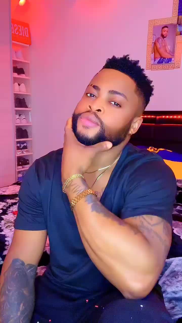 @💵 𝗔𝗨𝗦𝗧𝗜𝗡 𝗪𝗛𝗜𝗧𝗘 💶