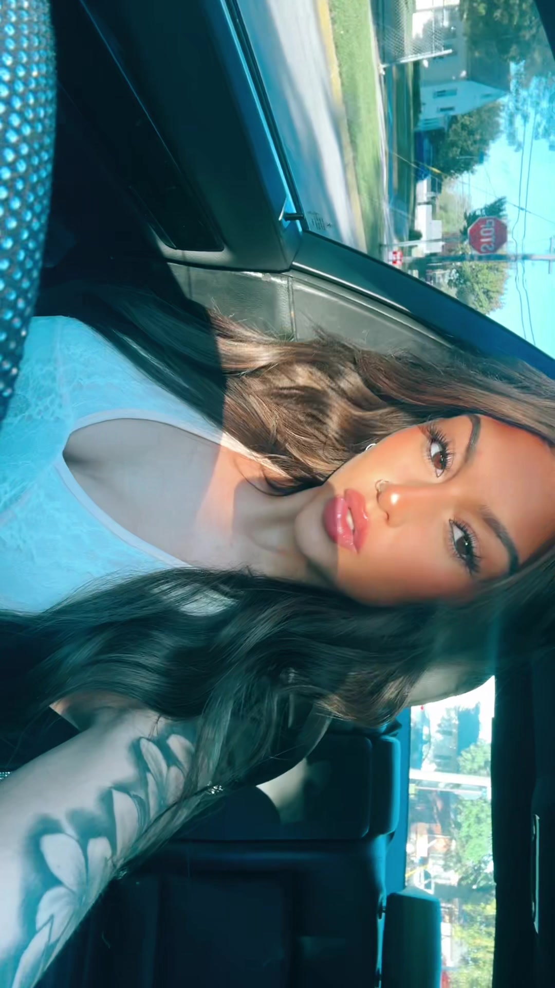 @Lo💜🍒