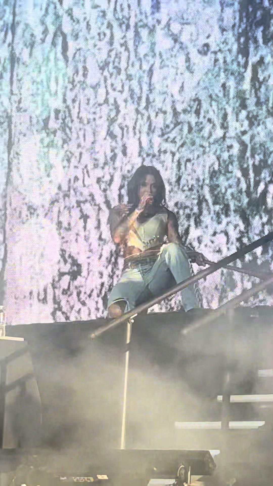 @Niyah | Concerts & Travel 💐