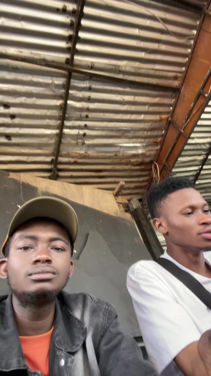 @VIEUX LION….!!🦁 🦅✌️