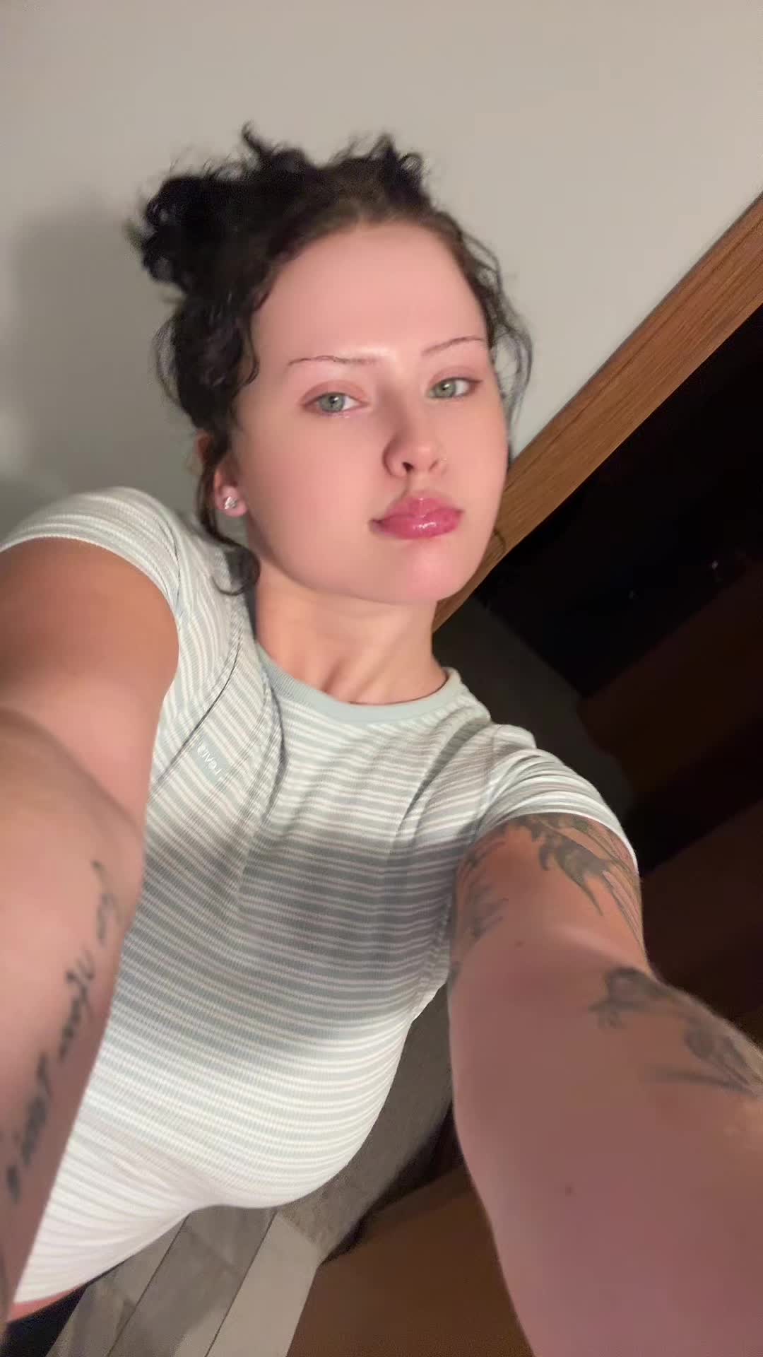 @cuntn3yy