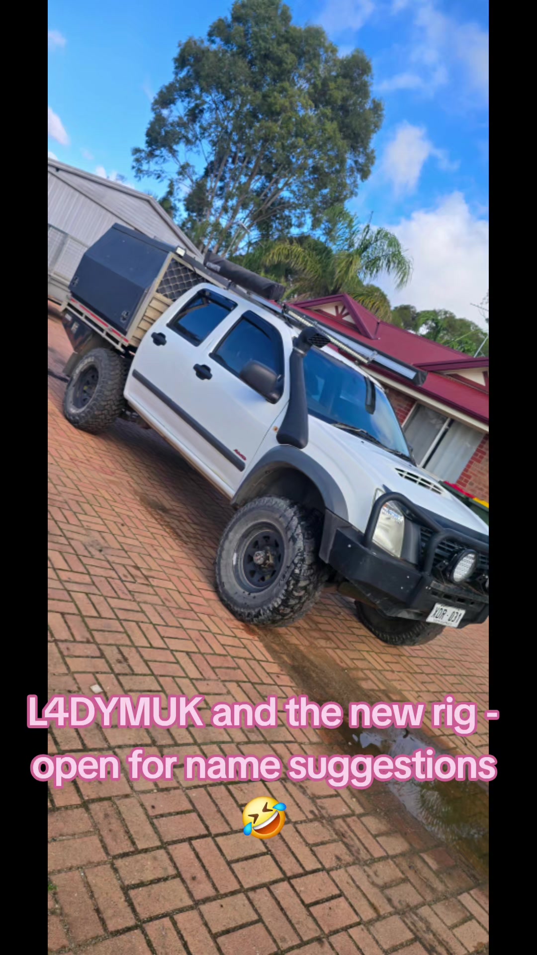 @L4DYMUK