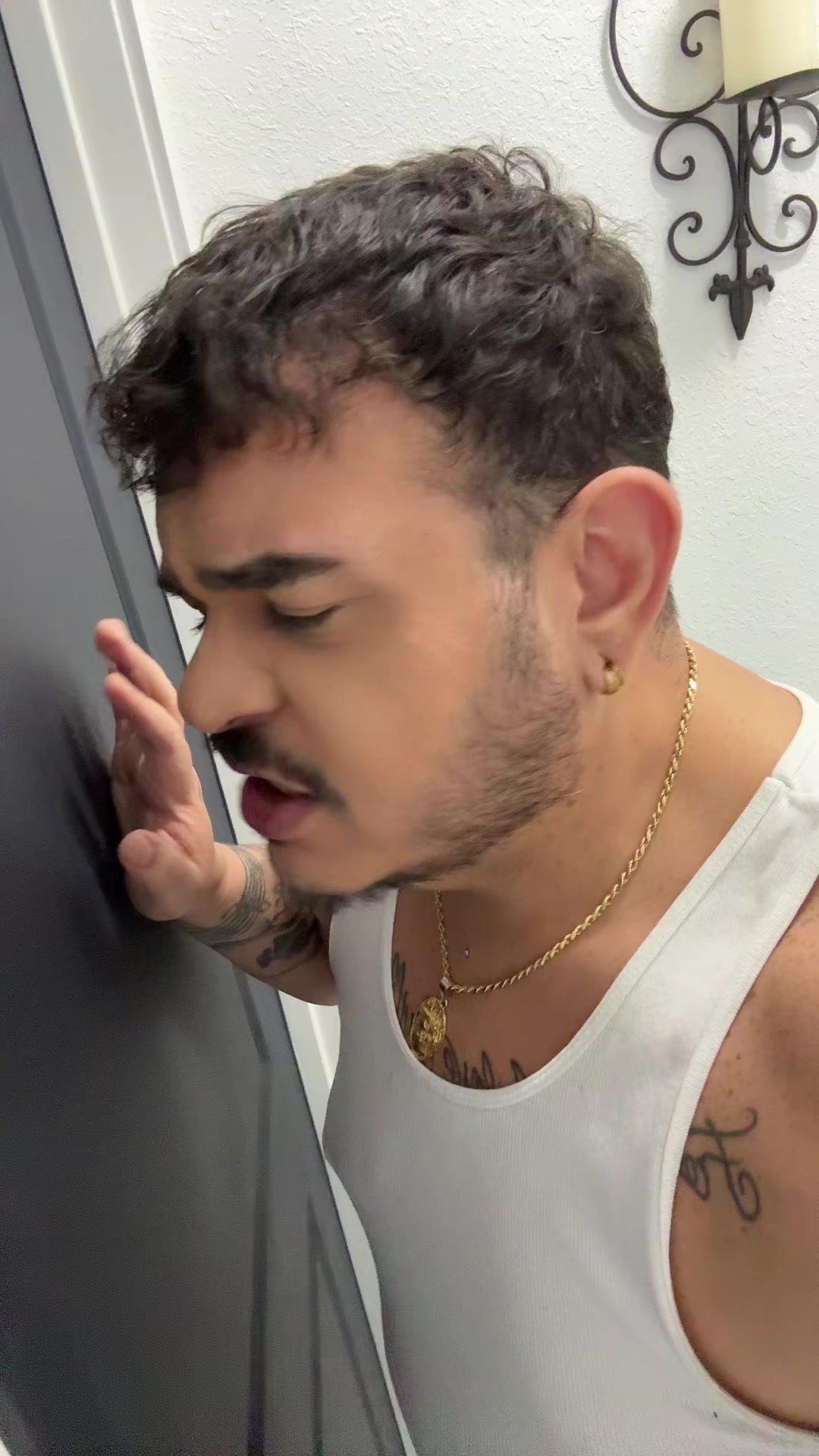 @Woofy