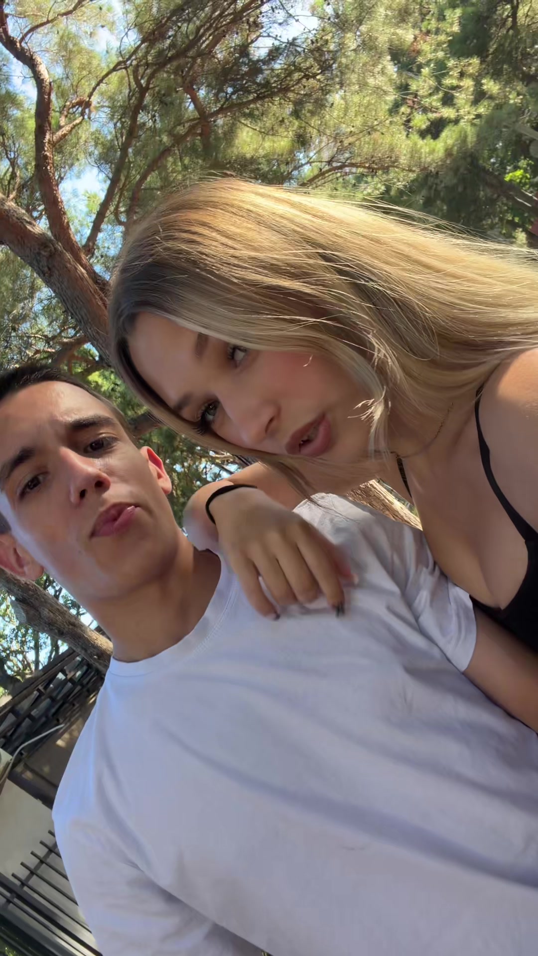 @SofaKuper