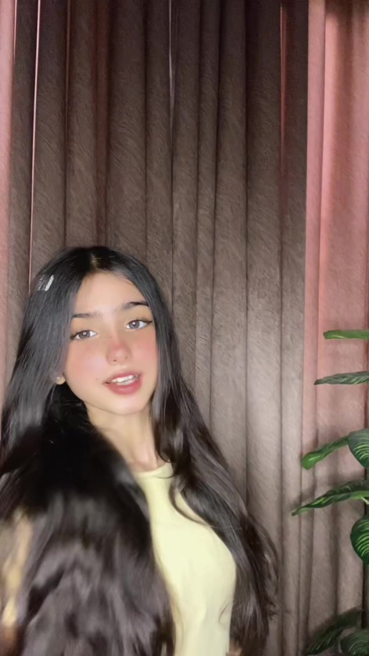 @Unzila Junejo